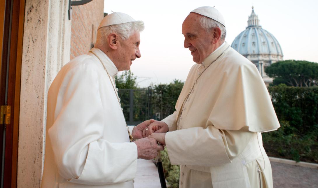 Argentino Jorge Mario Bergoglio é eleito o 266º Papa da Igreja Católica-0