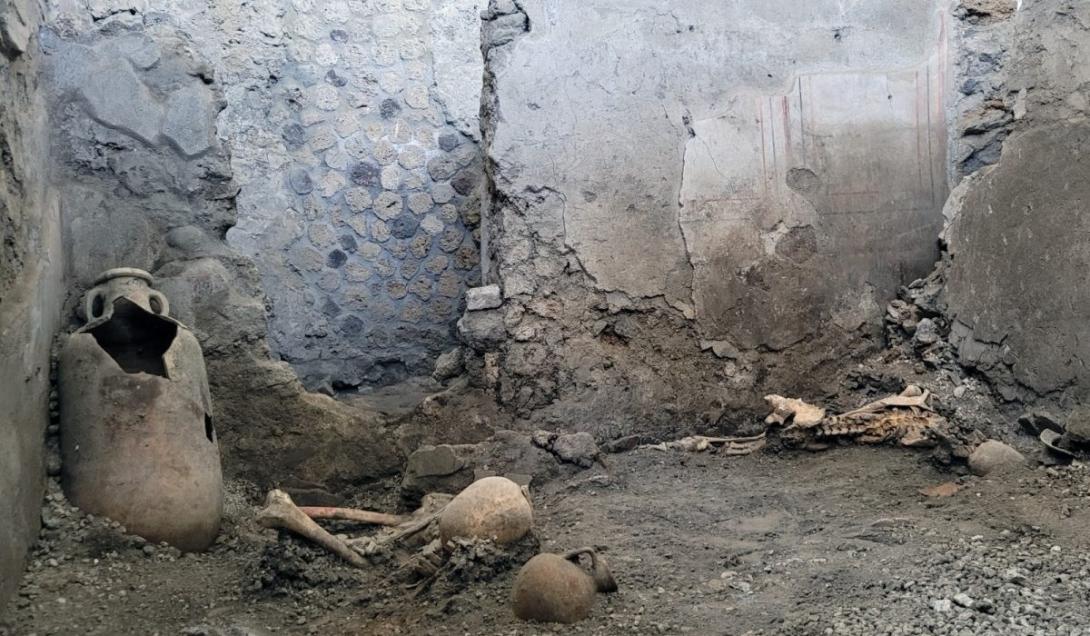 Encontrados restos de vítimas do terremoto que atingiu Pompeia junto com a erupção-0