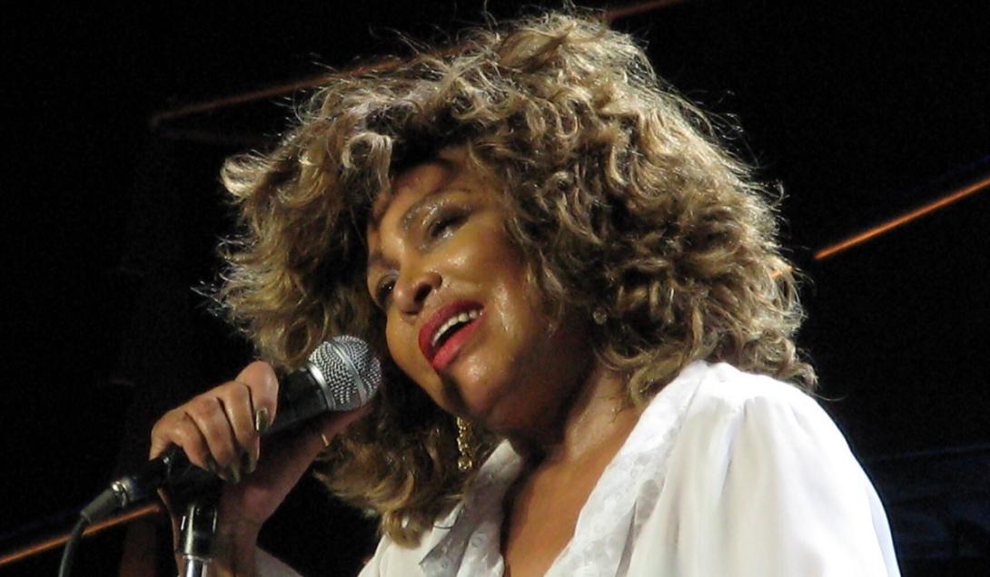 Lendária cantora Tina Turner morre aos 83 anos-0